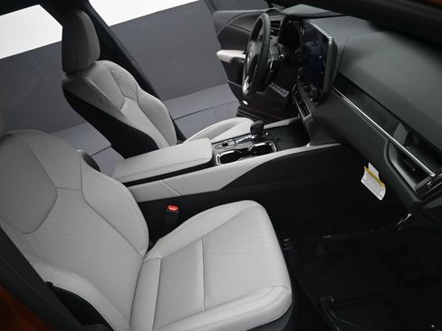 New 2026 Lexus RX 350 w/ Convenience Package AWD/4WD image 14