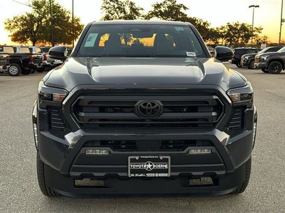 New 2025 Toyota Tacoma SR5