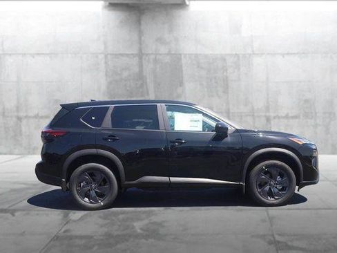 New 2026 Nissan Rogue SV AWD/4WD image 5