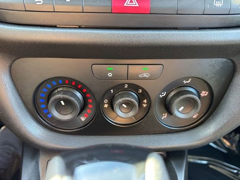 Used 2022 RAM ProMaster City Wagon image 15