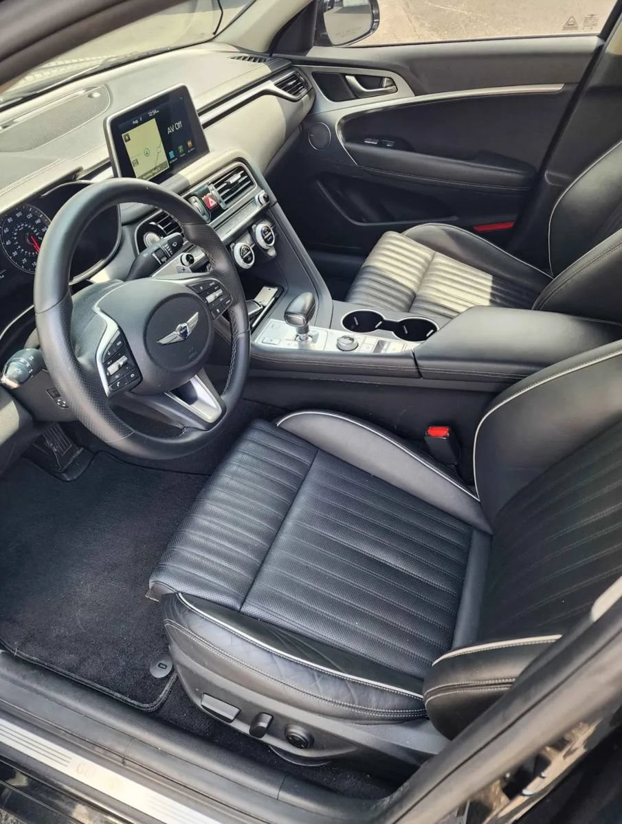 Used 2021 Genesis G70 2.0T w/ Elite Package AWD/4WD image 10