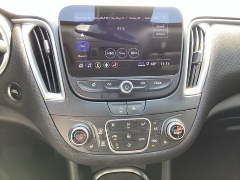 Used 2024 Chevrolet Malibu LT image 16