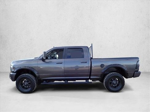 Used 2017 RAM 2500 Laramie w/ Sport Appearance Group AWD/4WD image 2