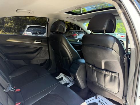 Used 2017 Hyundai Sonata Sport w/ Value Edition Package 02 FWD image 19