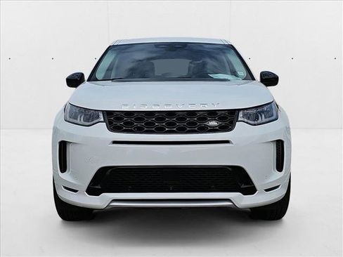 New 2025 Land Rover Discovery Sport S image 2