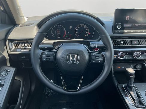Used 2023 Honda Civic EX image 18