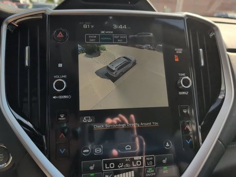 Used 2025 Subaru Ascent Limited image 47