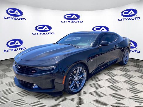 Used 2019 Chevrolet Camaro LT w/ RS Package RWD image 7