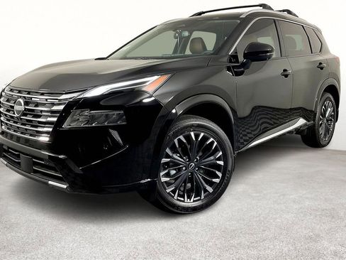 New 2025 Nissan Rogue Platinum image 5