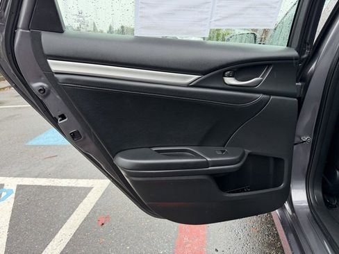 Used 2017 Honda Civic EX-L image 27