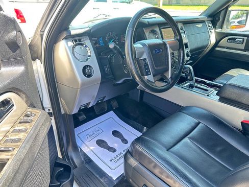 Used 2015 Ford Expedition Limited AWD/4WD image 8