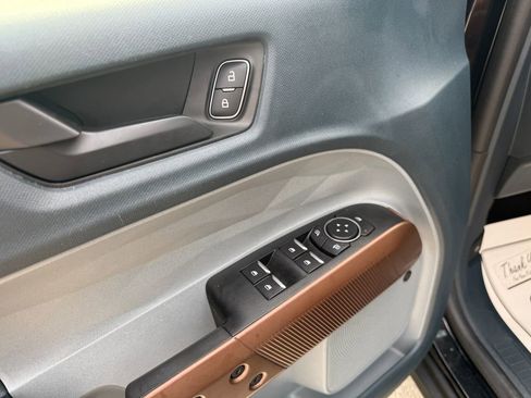 Used 2022 Ford Maverick Lariat w/ Lariat Luxury Package AWD/4WD image 19