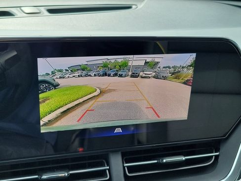 Used 2024 Chevrolet Trax ACTIV FWD image 29
