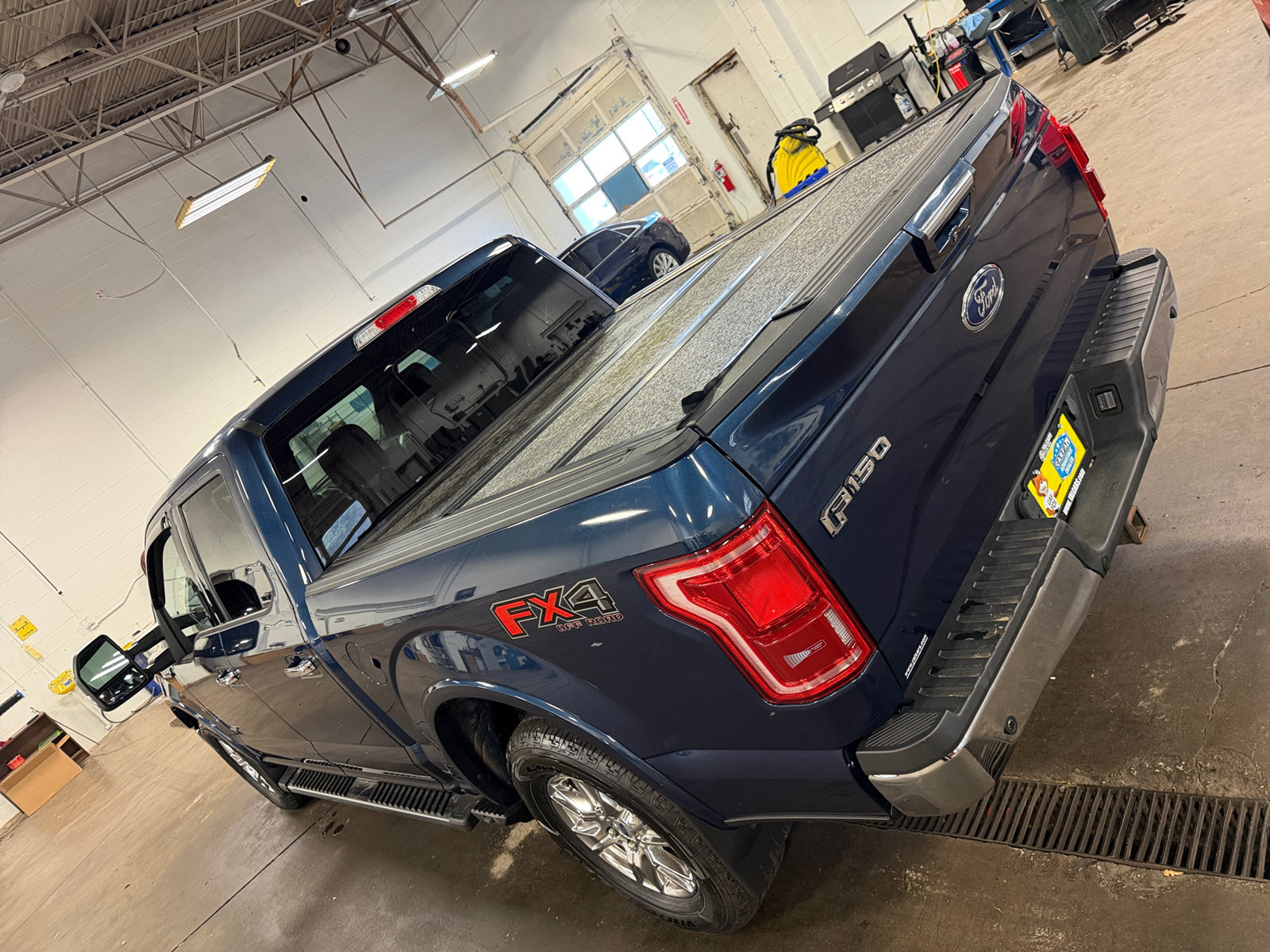 Used 2016 Ford F150 Lariat w/ Equipment Group 502A Luxury AWD/4WD image 11