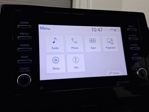 Used 2021 Toyota Camry LE image 22