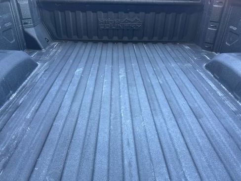 Used 2022 Chevrolet Silverado 3500 High Country w/ Z71 Off-Road Package image 17