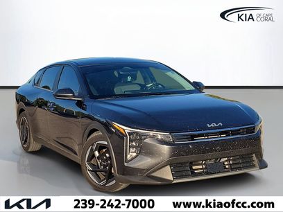 Certified 2025 Kia K4 EX