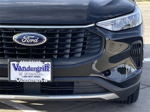 Used 2024 Ford Escape Active image 8