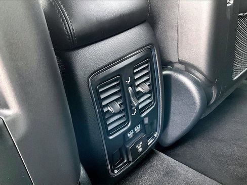 Used 2021 Jeep Grand Cherokee Limited w/ Premium Lighting Group image 10