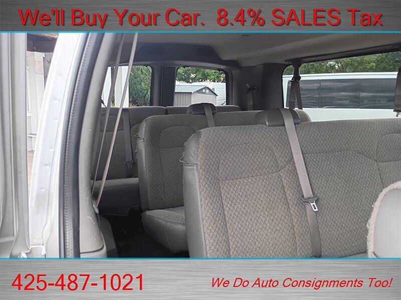 Used 2020 Chevrolet Express 3500 LS RWD image 27