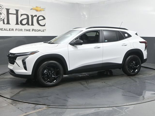 New 2026 Chevrolet Trax LT w/ Driver Confidence Package FWD image 10
