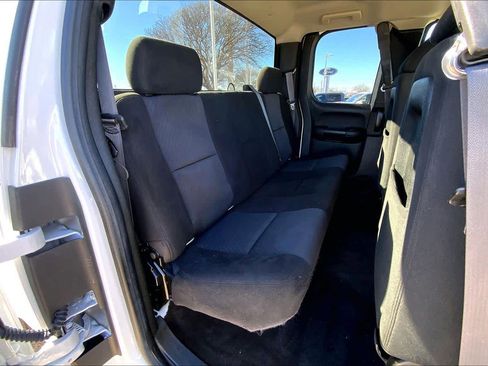 Used 2011 Chevrolet Silverado 1500 LS image 19