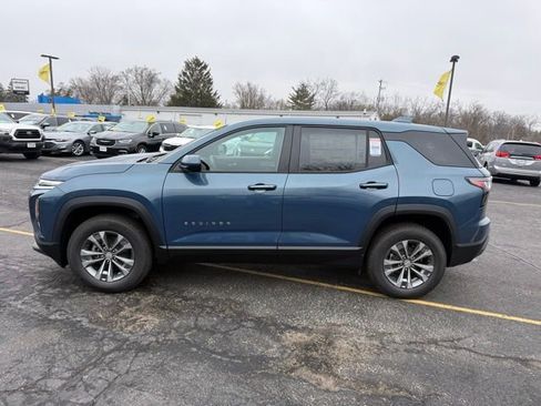 New 2026 Chevrolet Equinox LT w/ Convenience Package II AWD/4WD image 7