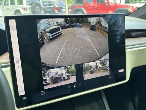 Used 2023 Tesla Model X AWD/4WD image 30