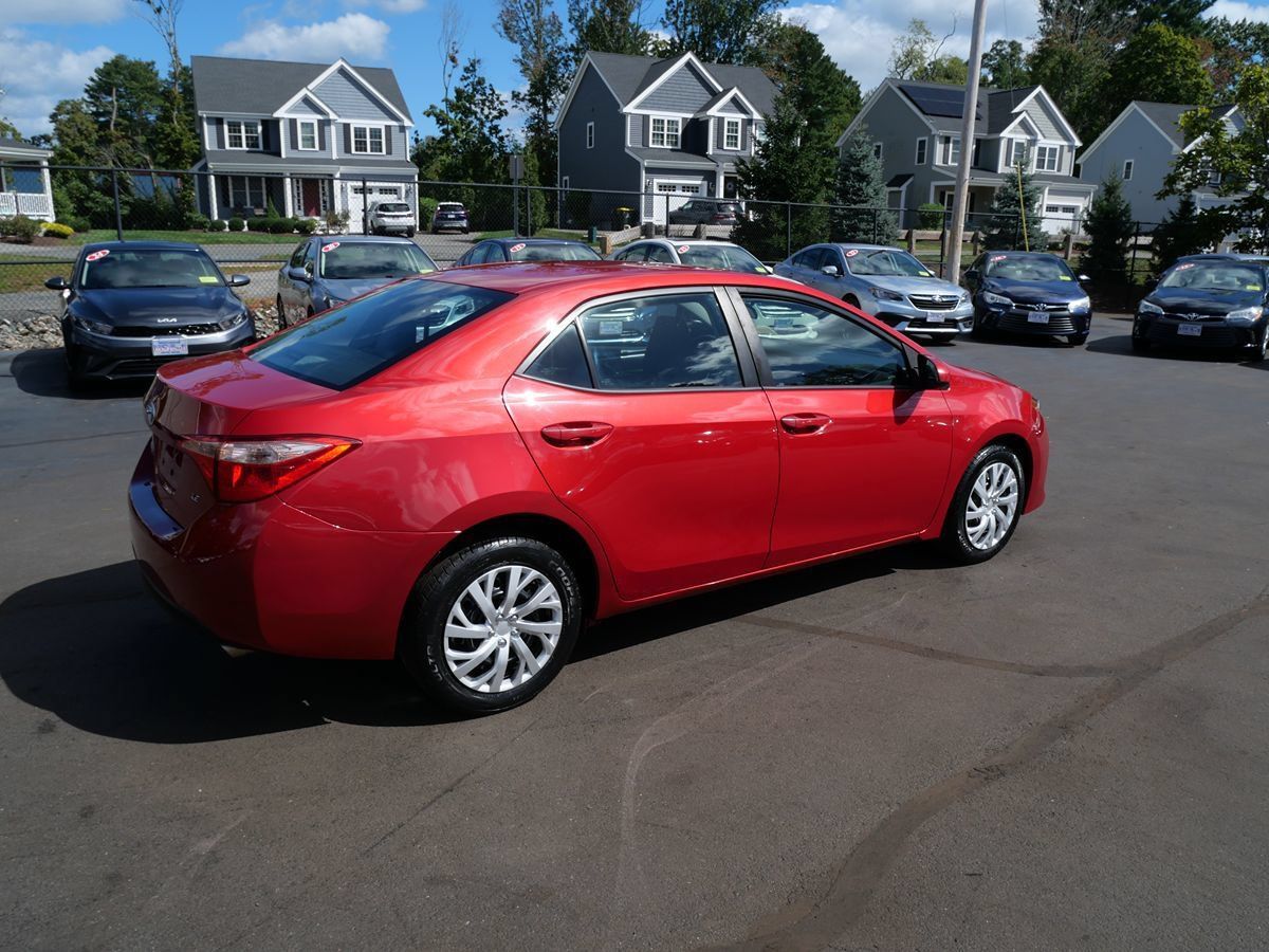Used 2017 Toyota Corolla LE FWD image 7