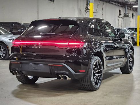 Used 2023 Porsche Macan S image 9