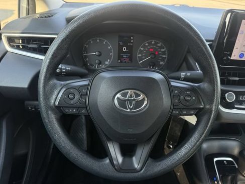 Used 2024 Toyota Corolla LE FWD image 13