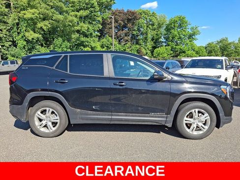 Used 2024 GMC Terrain SLE AWD/4WD image 7