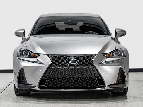 Used 2019 Lexus IS 300 RWD image 3