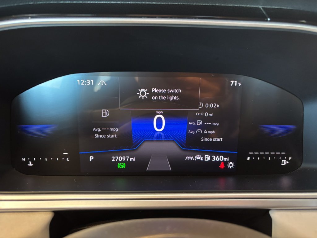 Used 2025 Volkswagen Taos SE AWD/4WD image 19