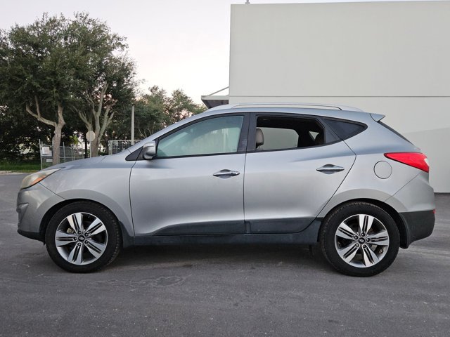 Used 2015 Hyundai Tucson Limited w/ Option Group 03 AWD/4WD image 4