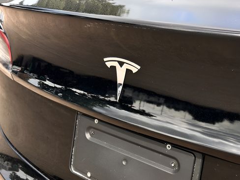Used 2021 Tesla Model 3 Standard Range Plus RWD image 26