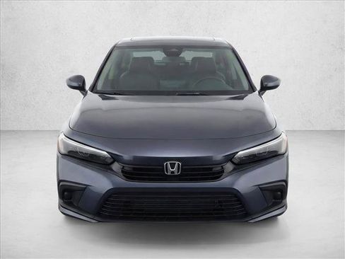 Used 2023 Honda Civic Touring image 2