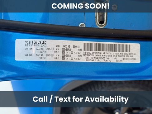 Used 2018 Jeep Cherokee Latitude w/ Altitude Package AWD/4WD image 12