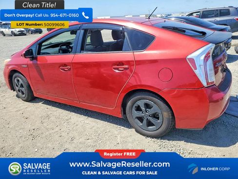 Used 2014 Toyota Prius Two FWD image 3