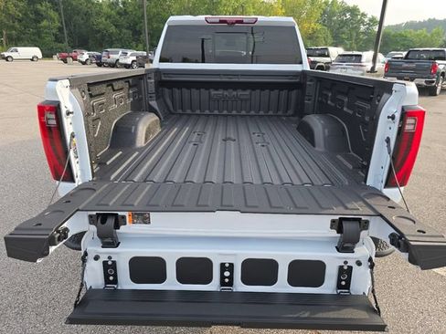 New 2026 GMC Sierra 2500 Denali w/ Denali Reserve Package AWD/4WD image 20