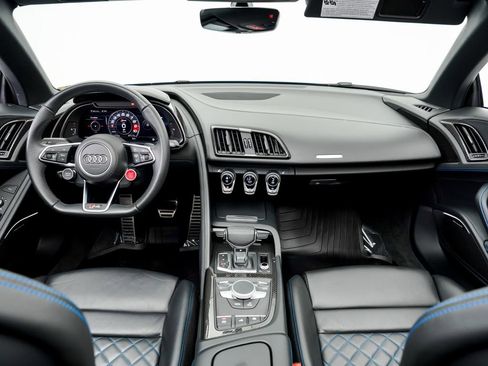 Used 2020 Audi R8 V10 AWD/4WD image 22