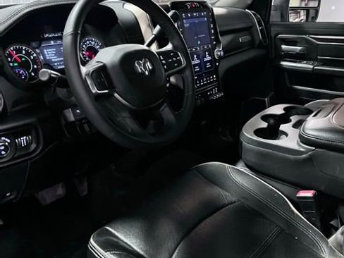 Used 2024 RAM 2500 Laramie w/ Safety Group AWD/4WD image 7
