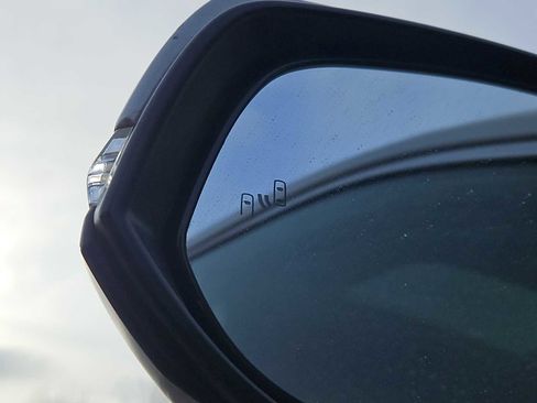 Used 2021 Toyota RAV4 XLE w/ Convenience Package image 23