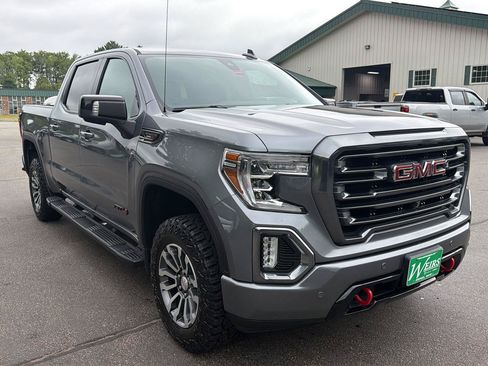 Certified 2021 GMC Sierra 1500 AT4 w/ AT4 Premium Package AWD/4WD image 3