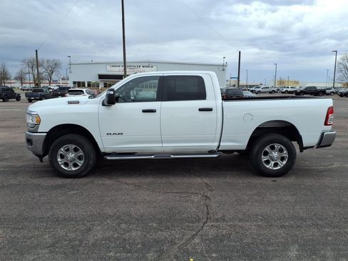 Used 2023 RAM 2500 Big Horn w/ Level 1 Equipment Group image 16