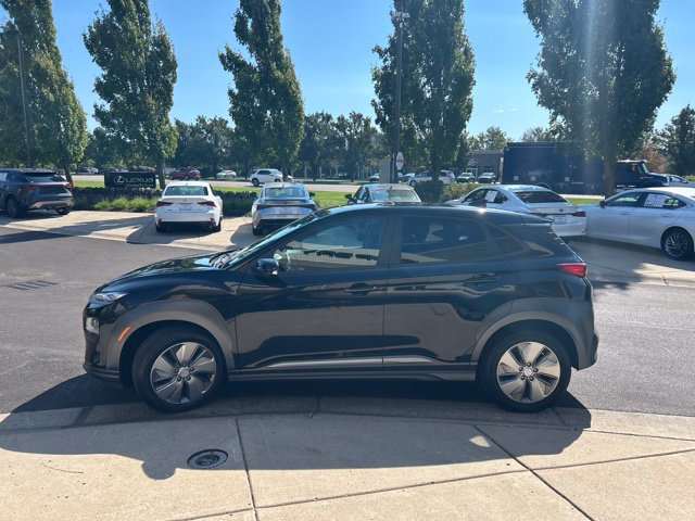 Used 2021 Hyundai Kona Ultimate FWD image 4