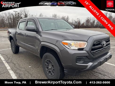 Certified 2016 Toyota Tacoma SR image 1