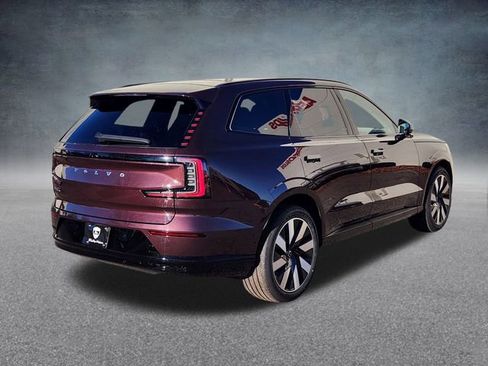 New 2025 Volvo EX90 Ultra w/ Protection Package Premier image 7