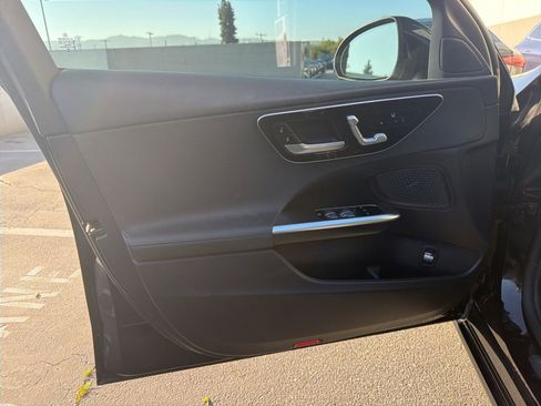 Used 2023 Mercedes-Benz C 300 Sedan image 11
