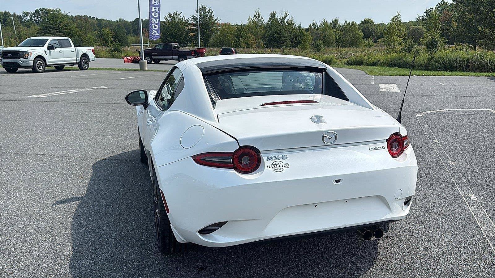 Used 2024 MAZDA MX-5 Miata RF Grand Touring RWD image 7